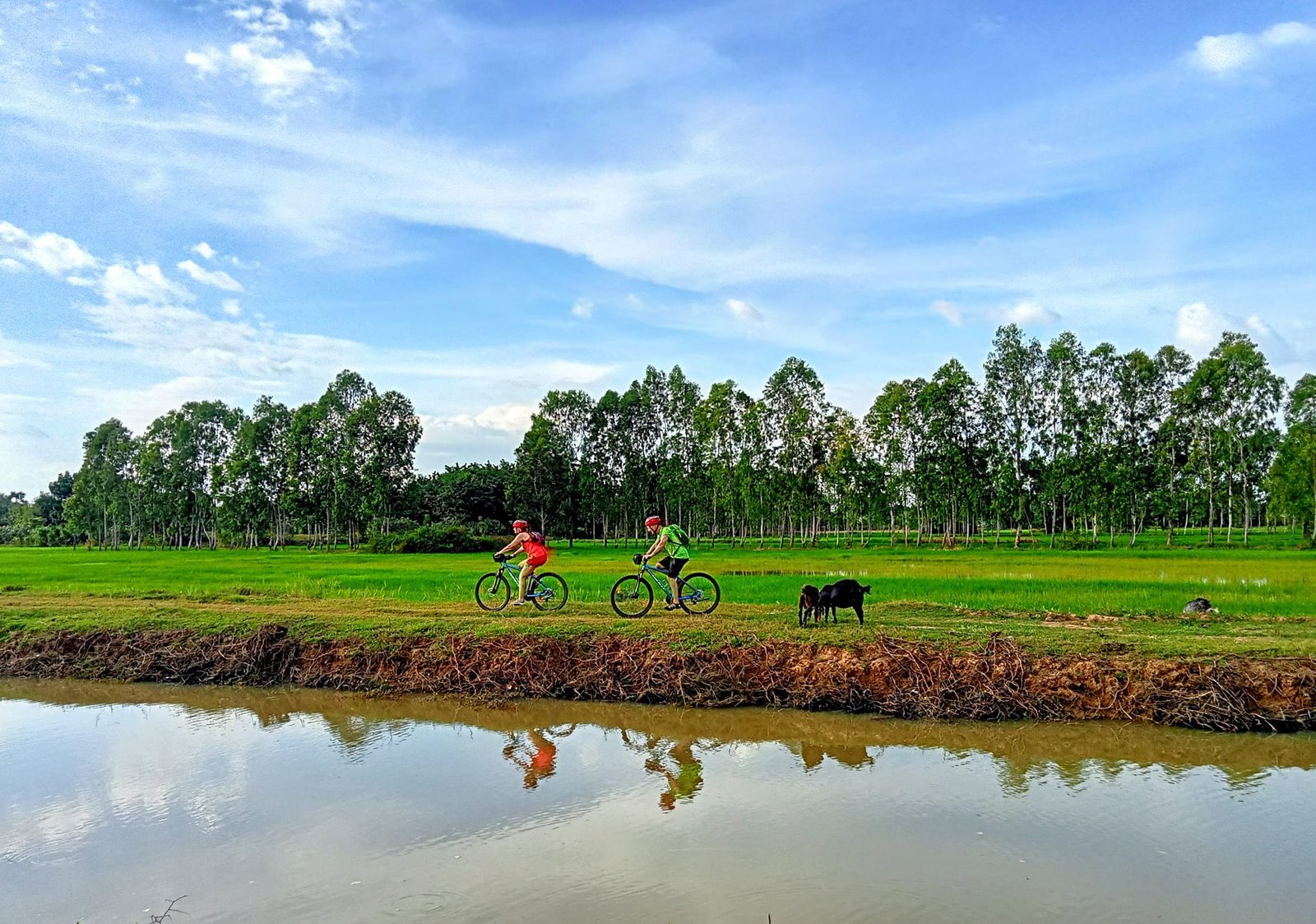 Phnom Penh Cycling To Siem Reap 3 Days